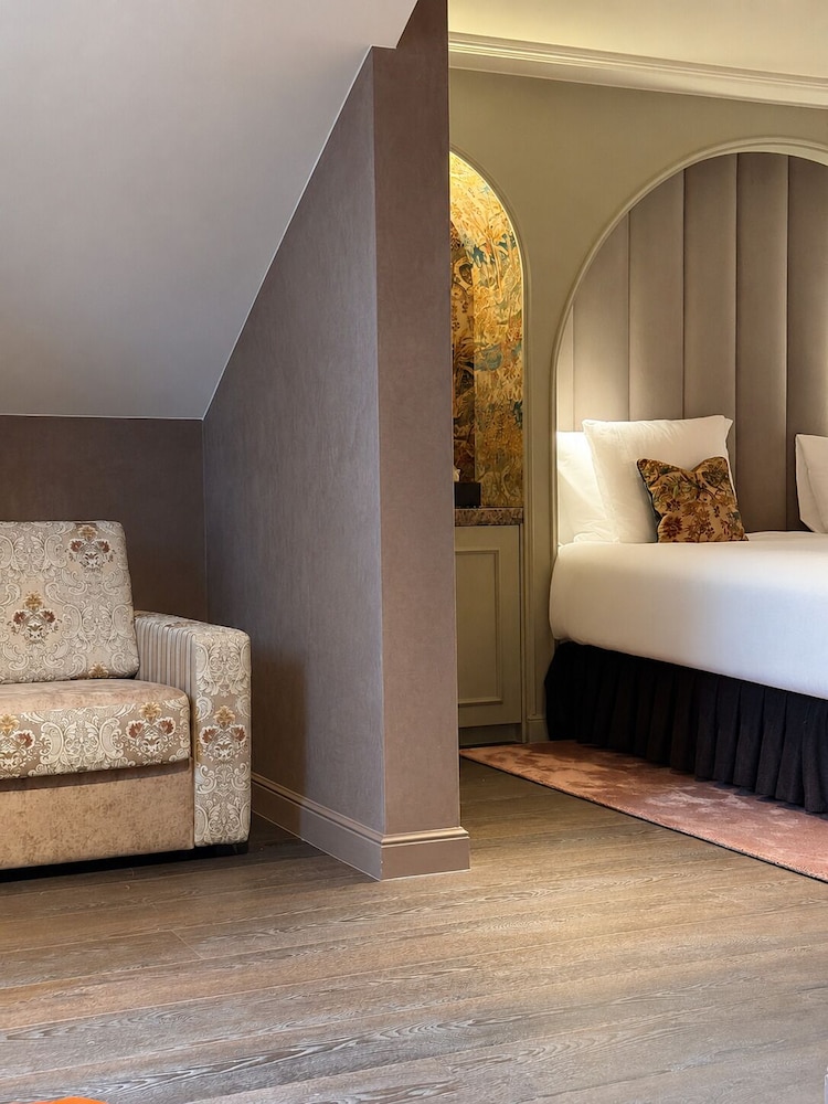 Best Western Residence Cour Saint Georges 42/56