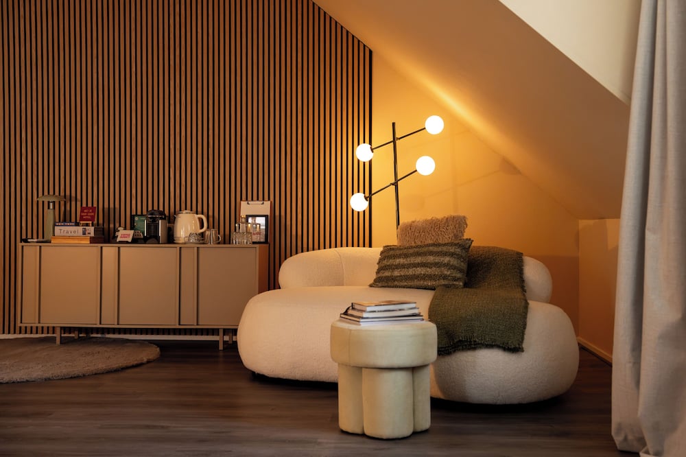 Hotel de Wereld 25/50