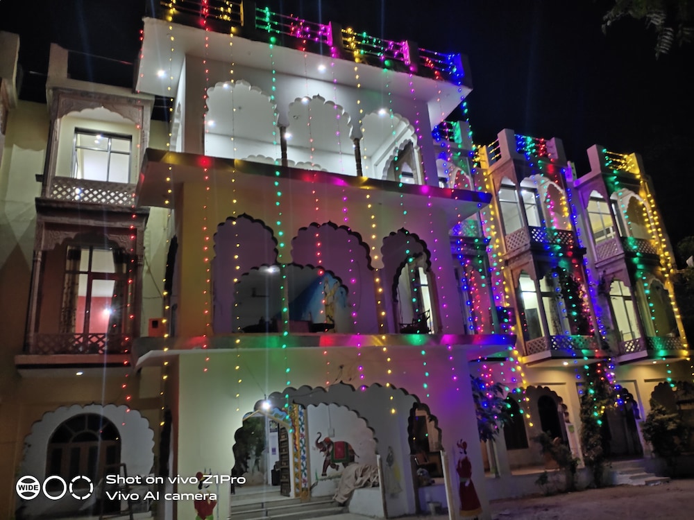 Hotel Radhika Palace Pushkar 2/41