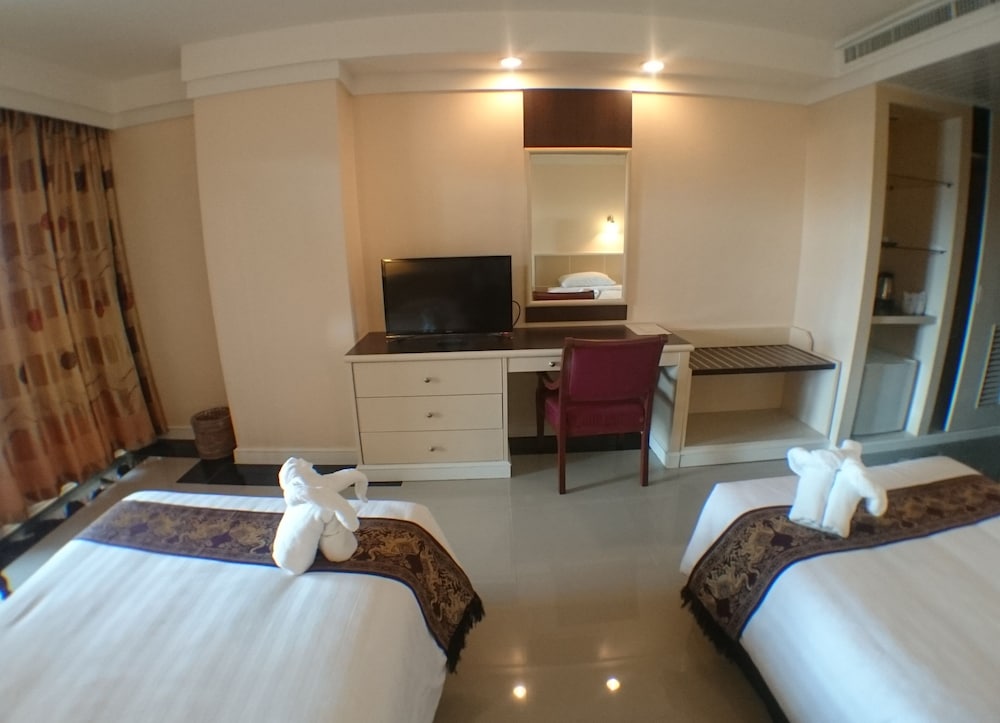 Ton Koon Hotel 19/46