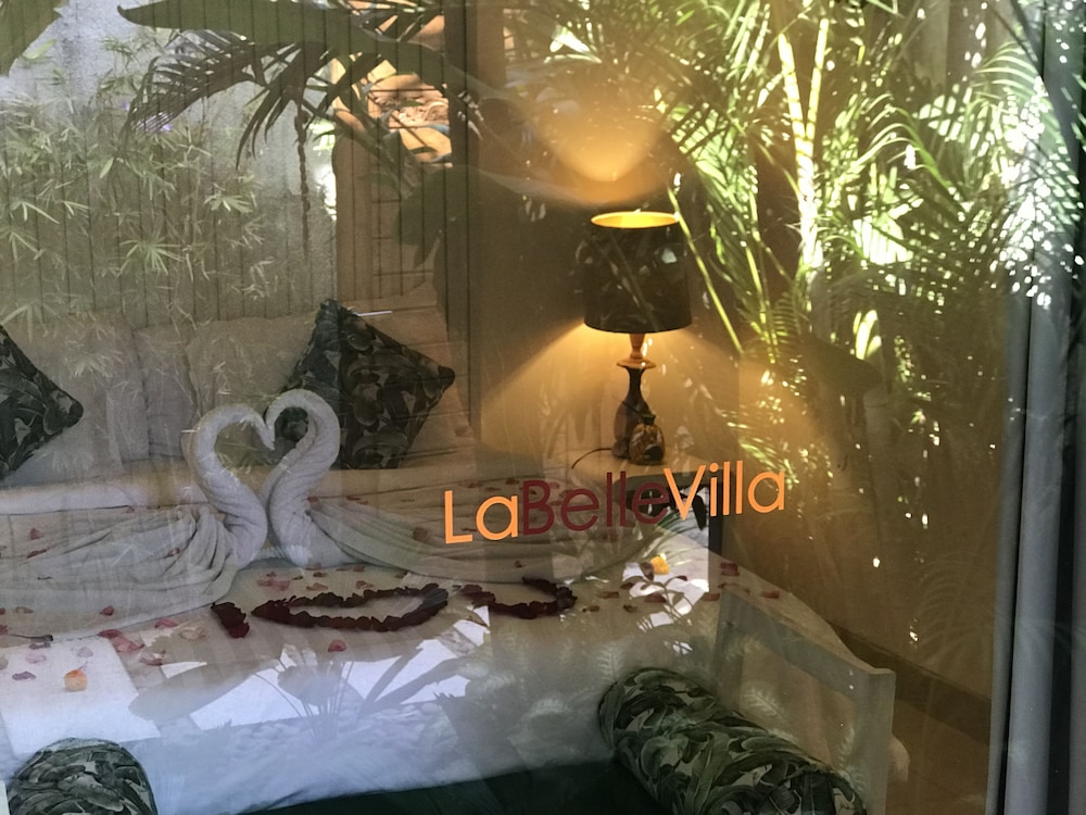 La Belle Villa 31/50