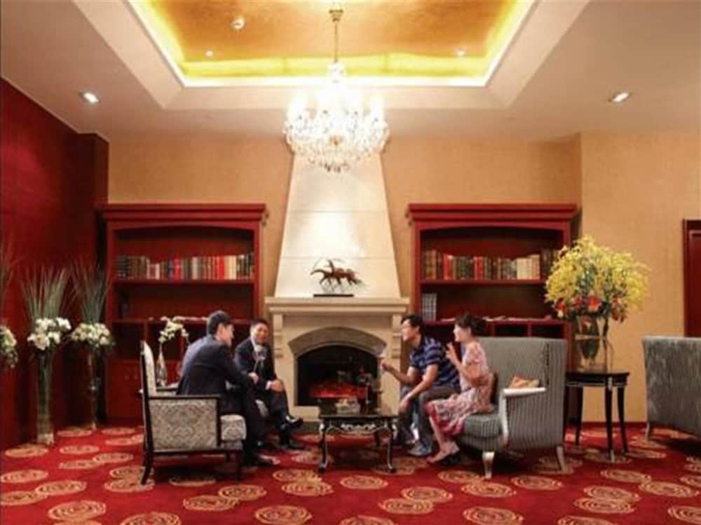 Yuloon Hotel Shanghai 27/35