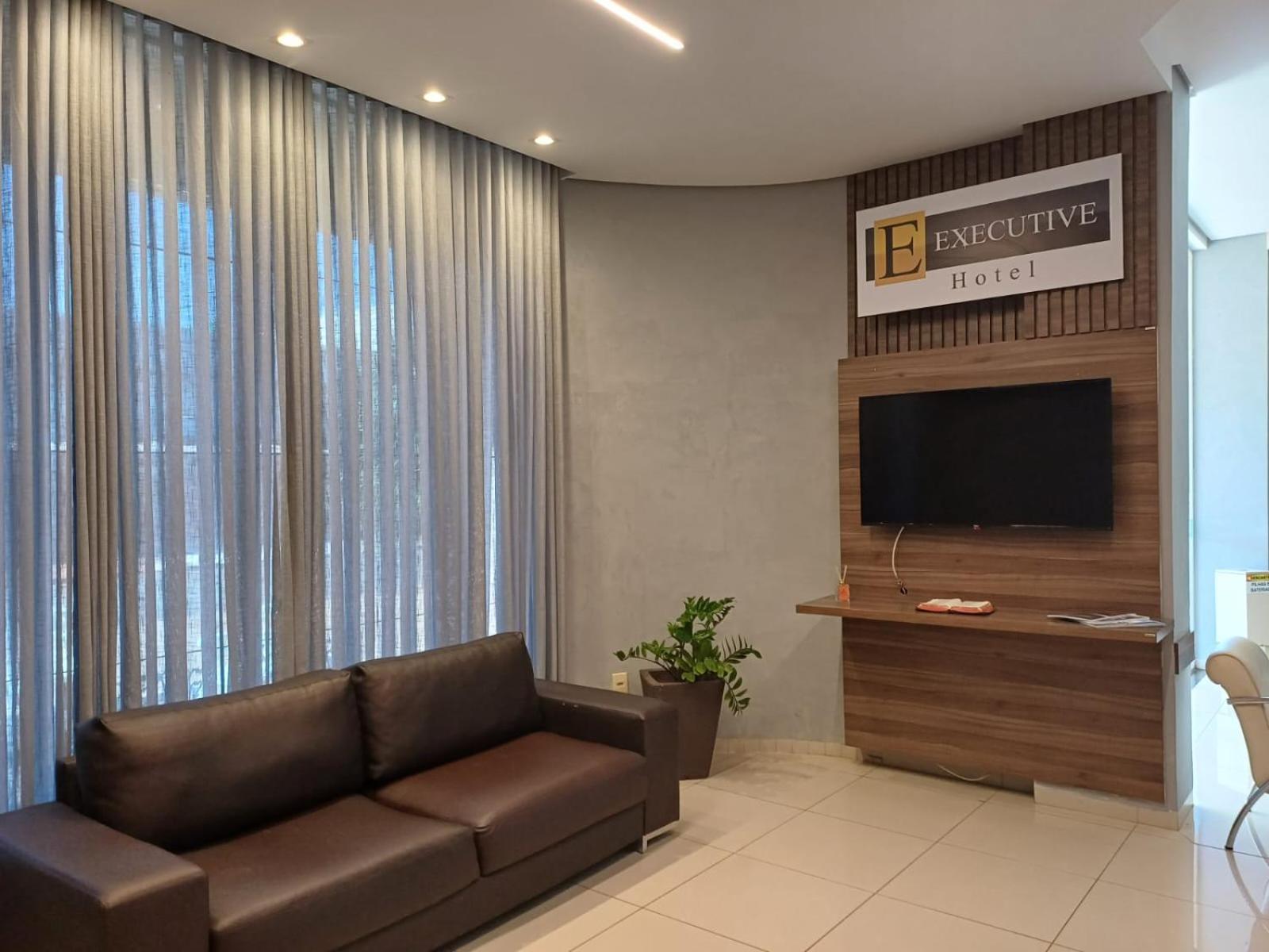 Executive Hotel Lucas Do Rio Verde 14/21