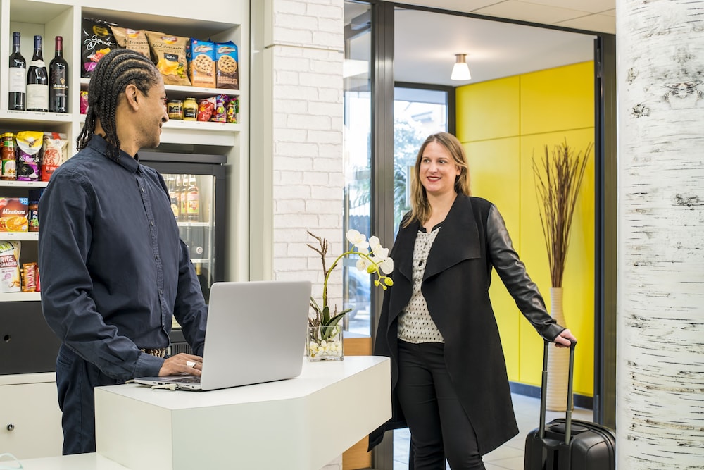 Adagio Access Vanves Porte De Chatillon 7/40