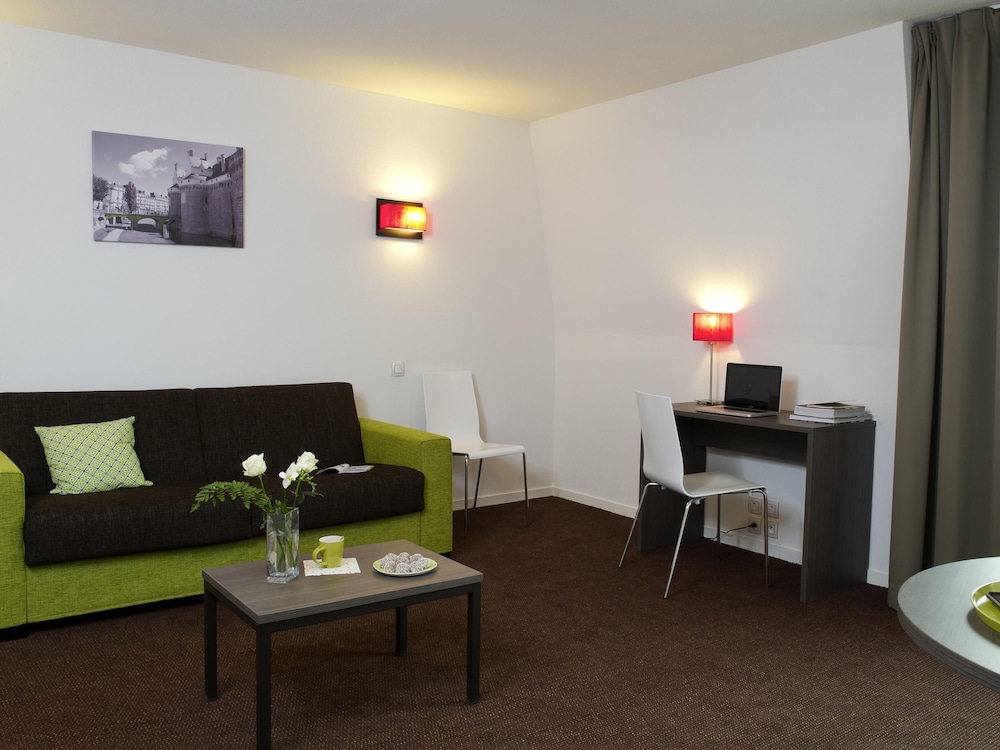 Aparthotel Adagio Access Nantes Viarme 45/68