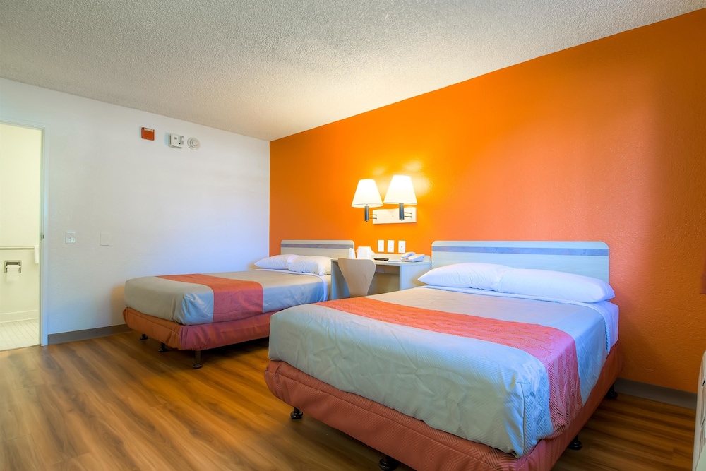 Motel6 Rancho Mirage CA Palm Springs 23/53