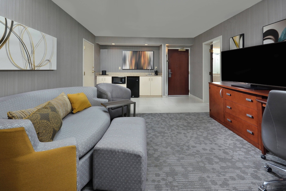 Courtyard by Marriott Beckley 42/64