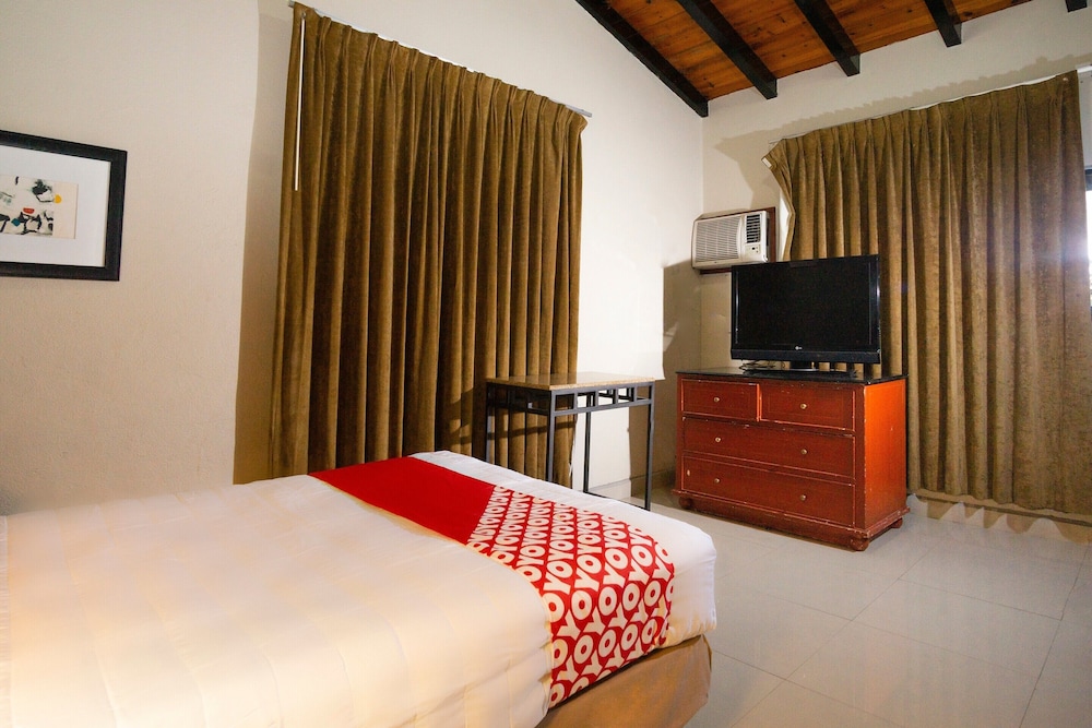 OYO Hotel Hacienda Don Luis Rosarito 15/24