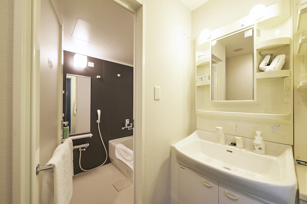 Sotetsu Grand Fresa Tokyo Bay Ariake Ex Hotel Sunroute Ariake 68/74