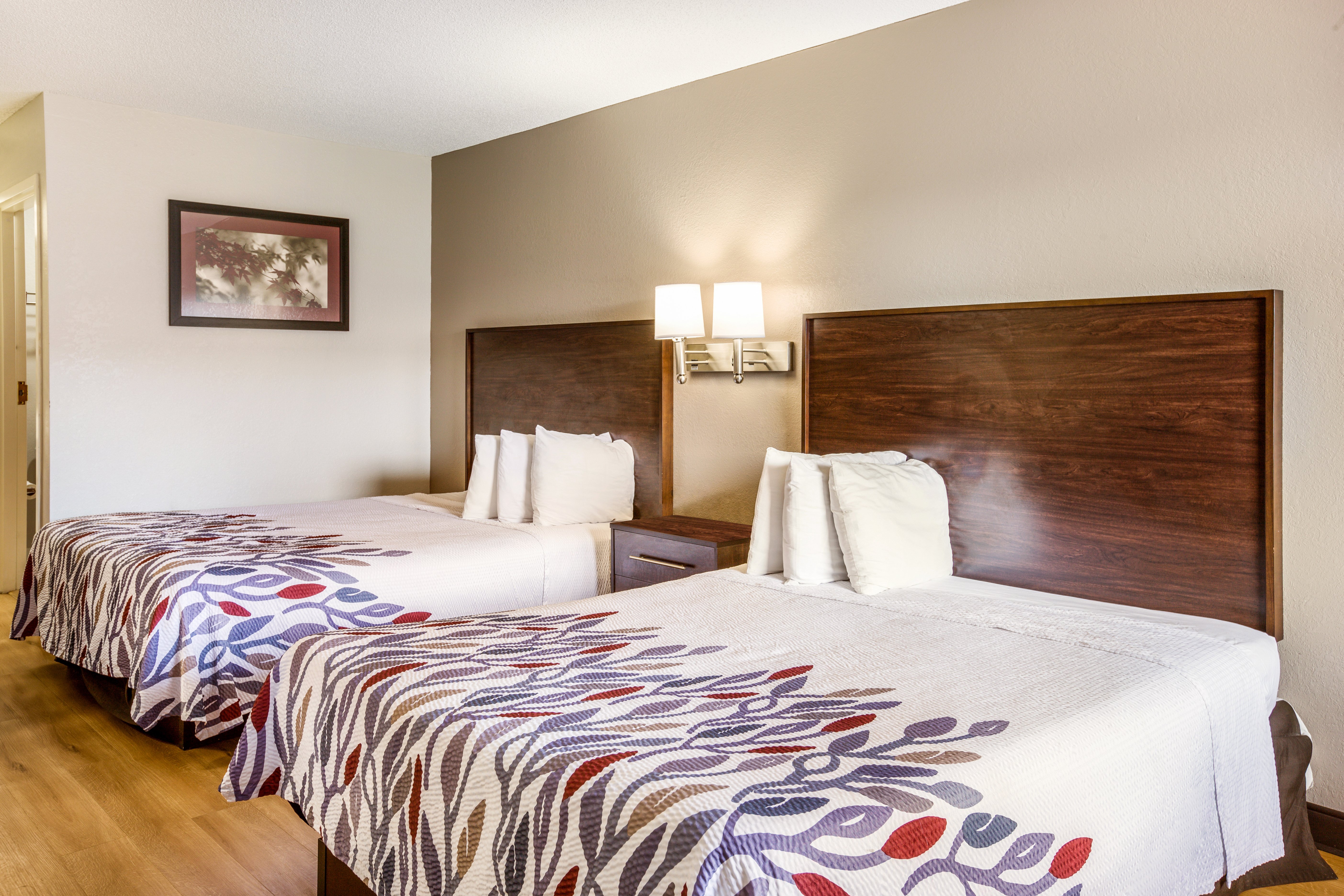 DELUXE, 2 QUEEN BEDS