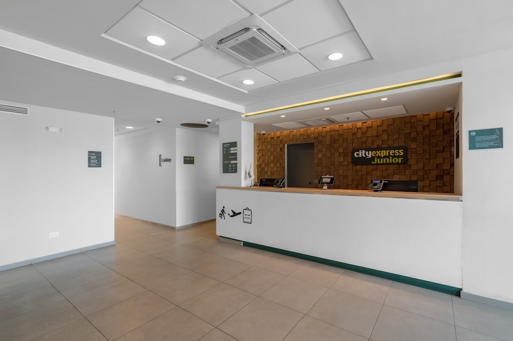 City Express Junior by Marriott Merida Altabrisa 7/47