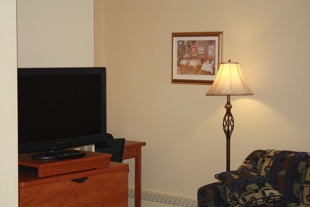 University of Alberta - Guest Accommodation 33/45