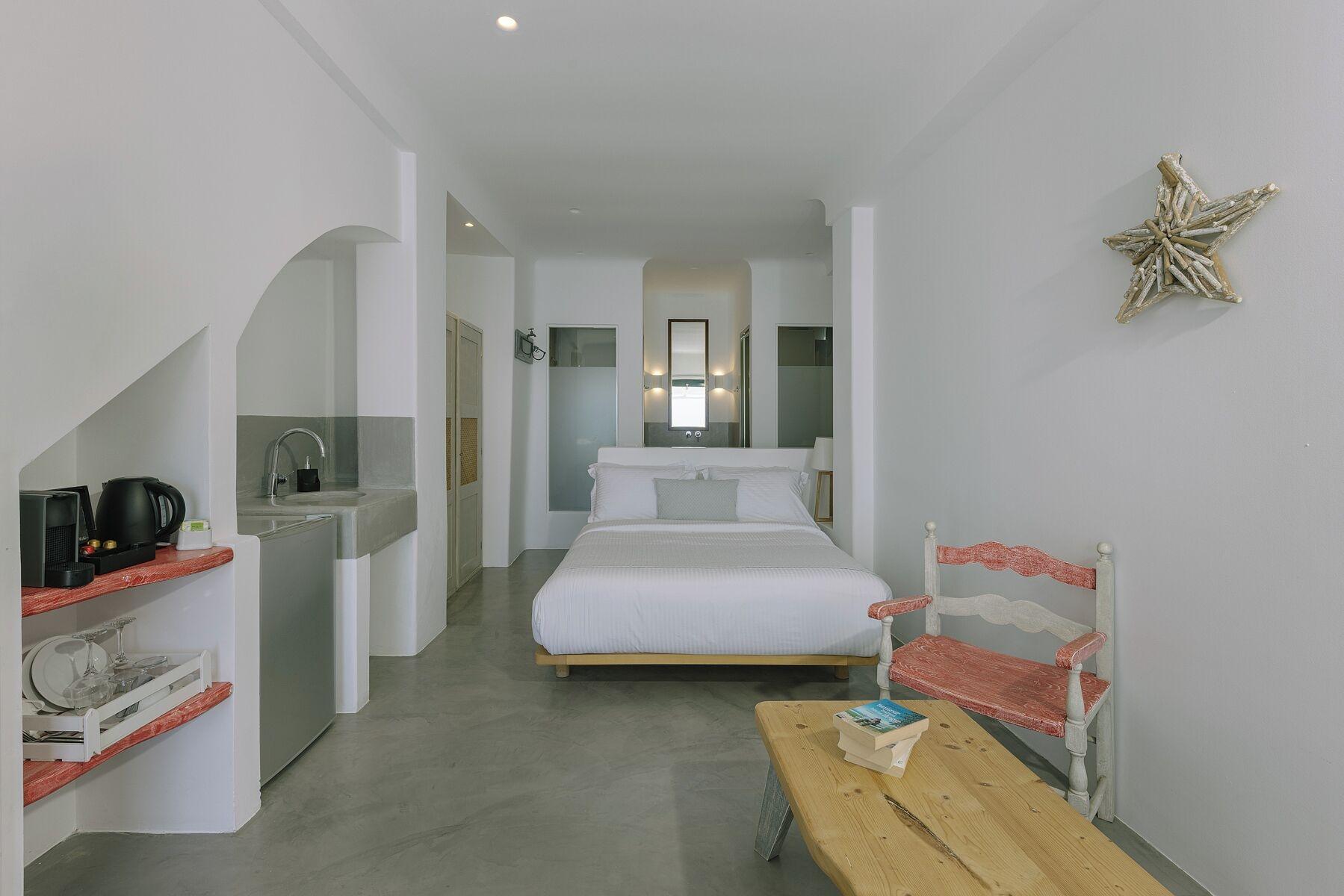 Romantic, Suite, Caldera View, Outdoor Jetted Tub