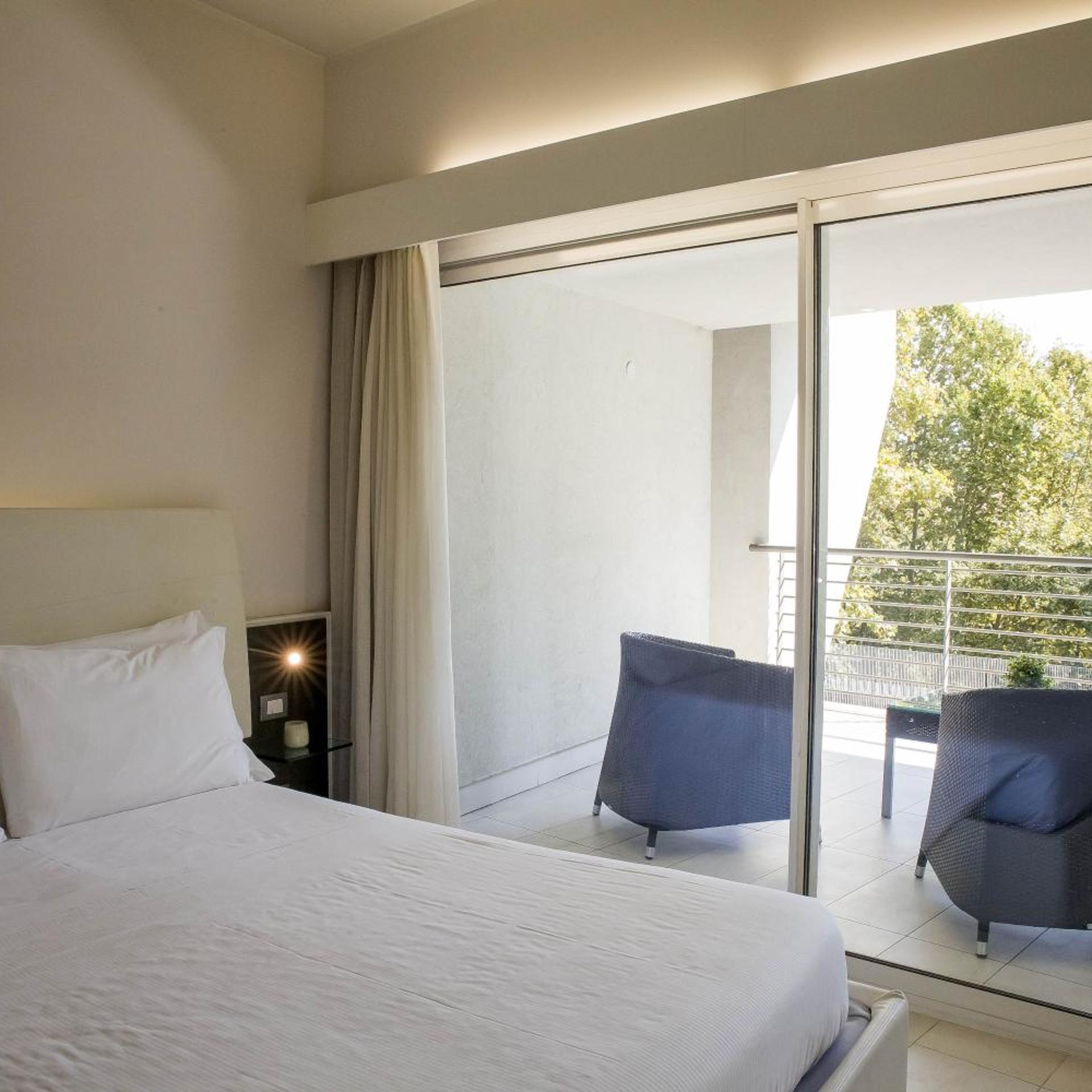 Room, Triple, Balcony