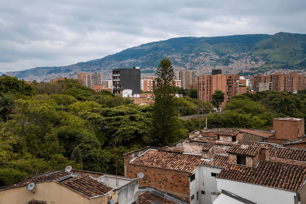 Hotel Egina Medellin 42/49