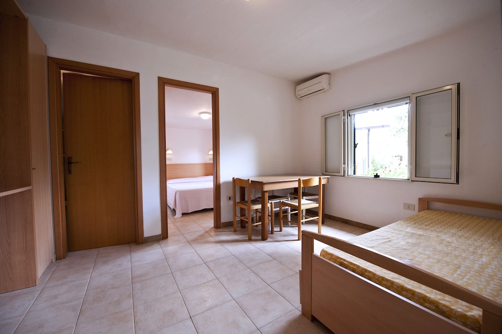Villaggio Spiaggia Lunga 38/71