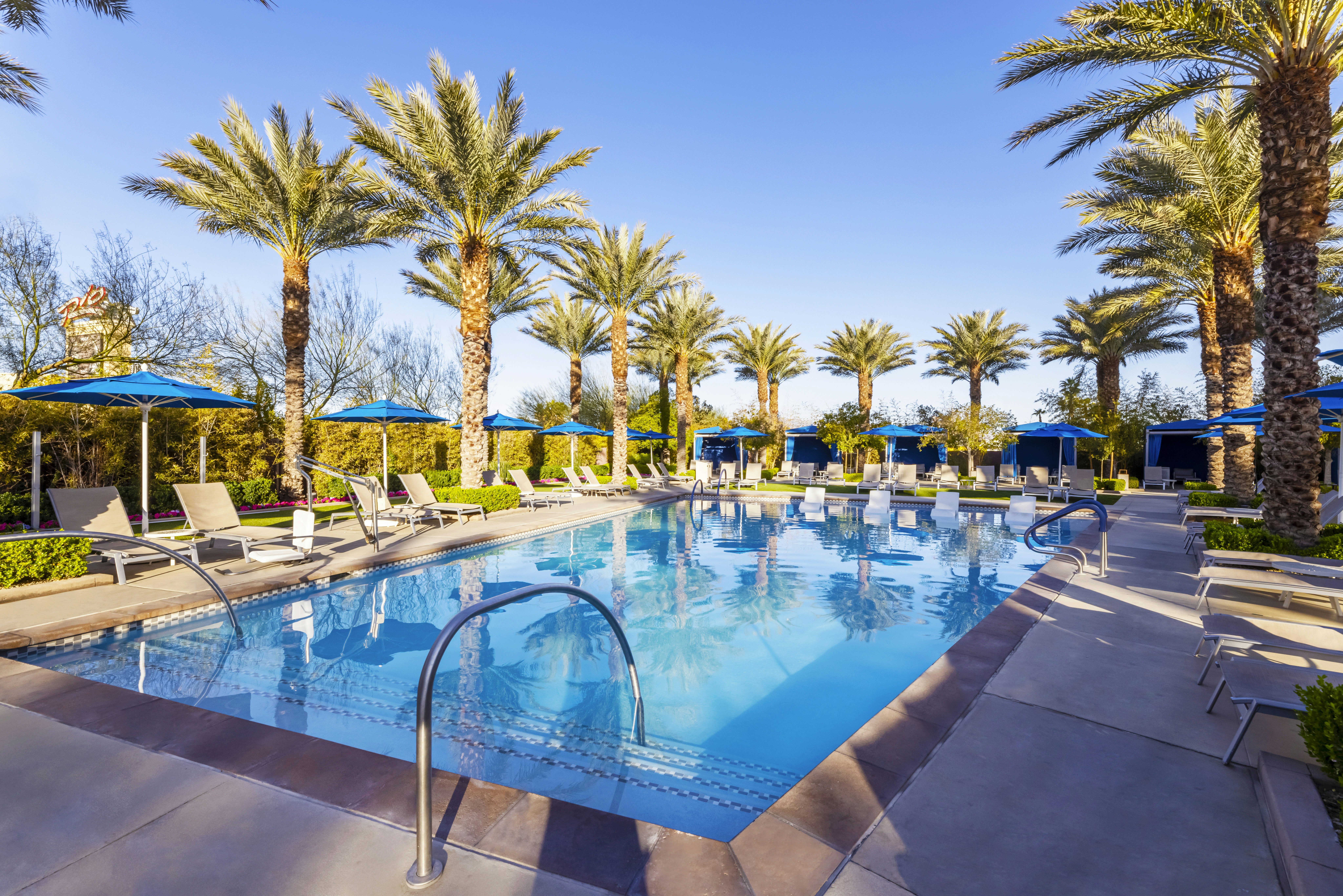 Club Wyndham Desert Blue 37/65