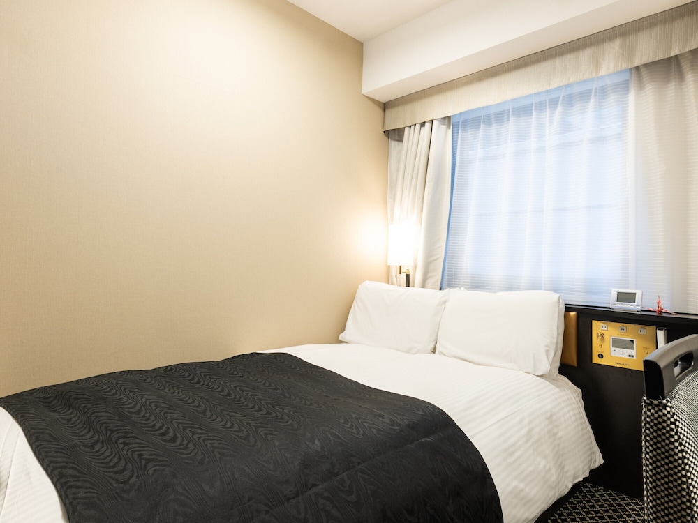 Room, Single Bed, Small