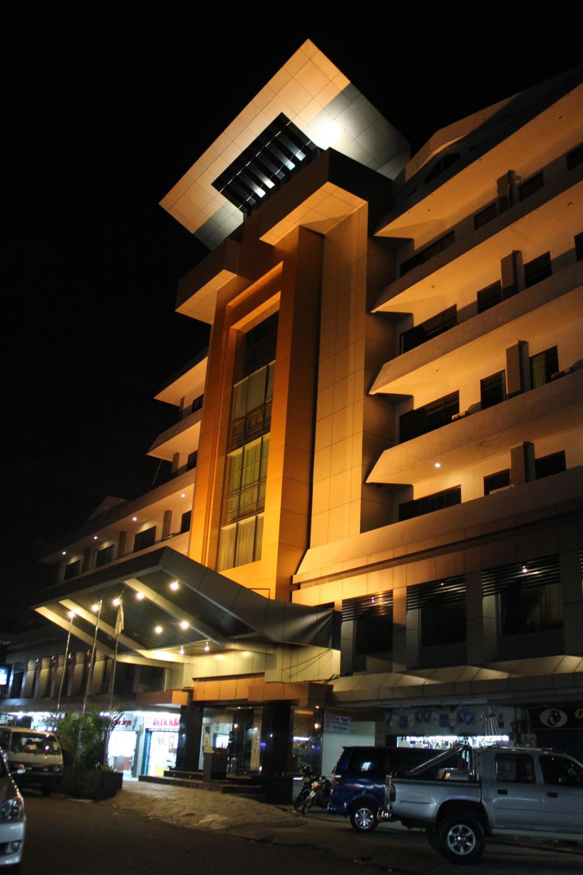Hotel Kini Pontianak 6/38