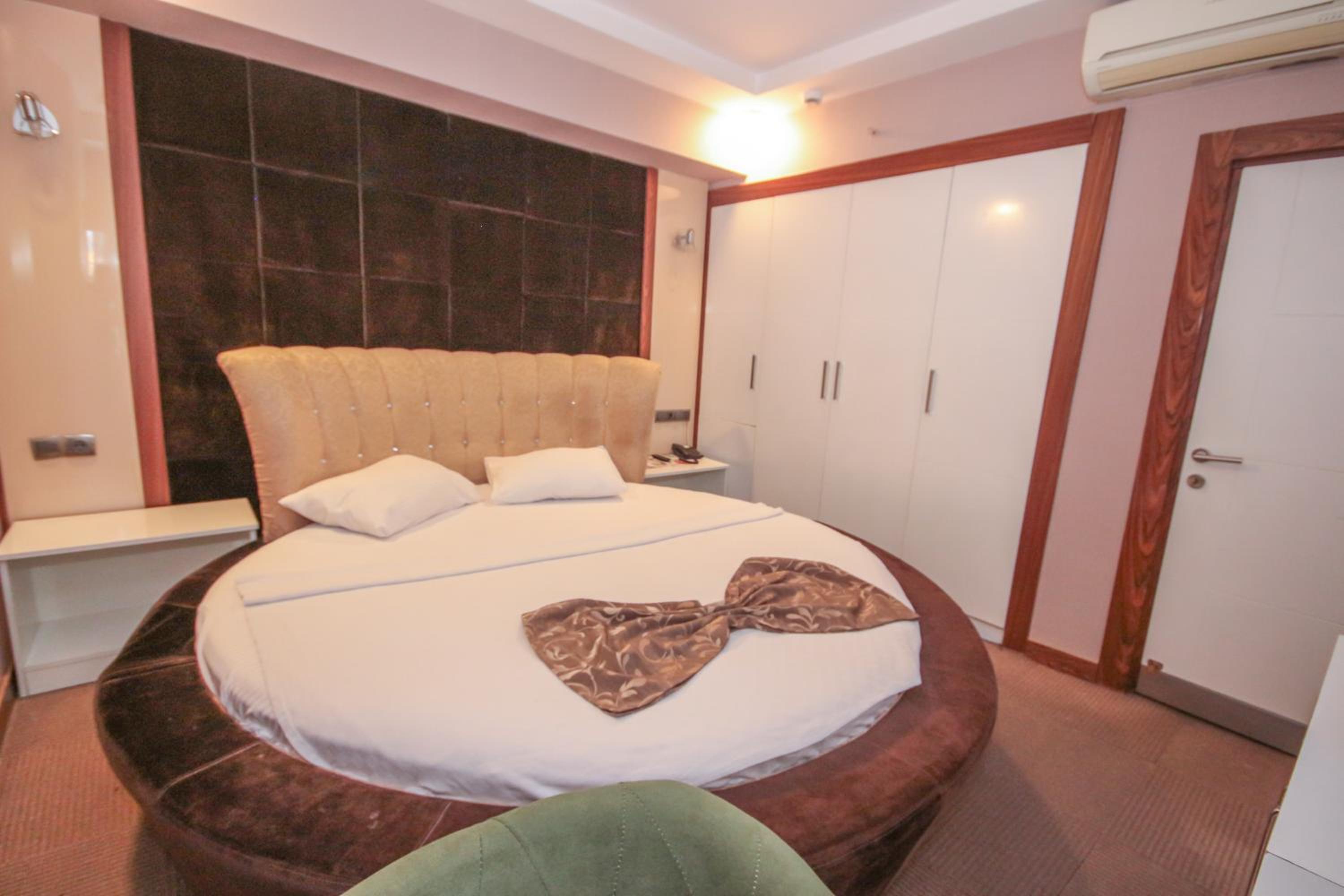 mostar hotel prestige 14/50