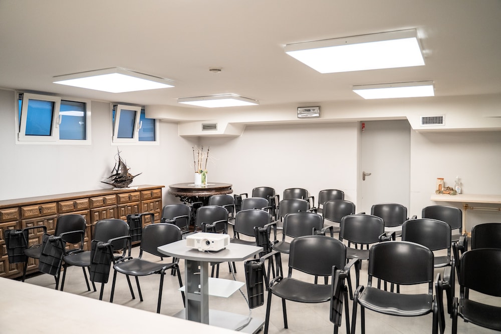 Hotel Maritan 34/50