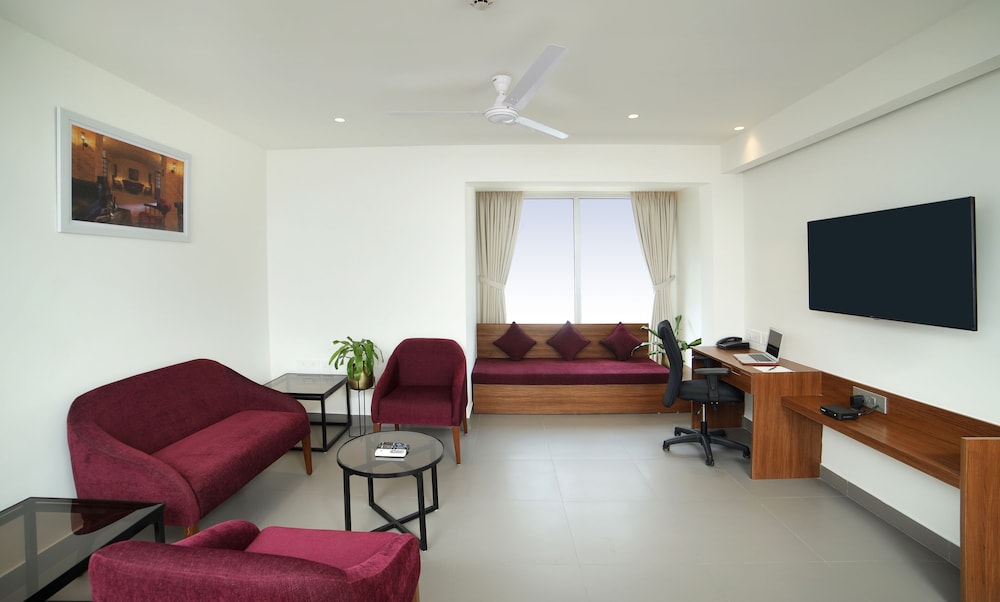 Lilac Hotel, 5th Block Jayanagar 16/25