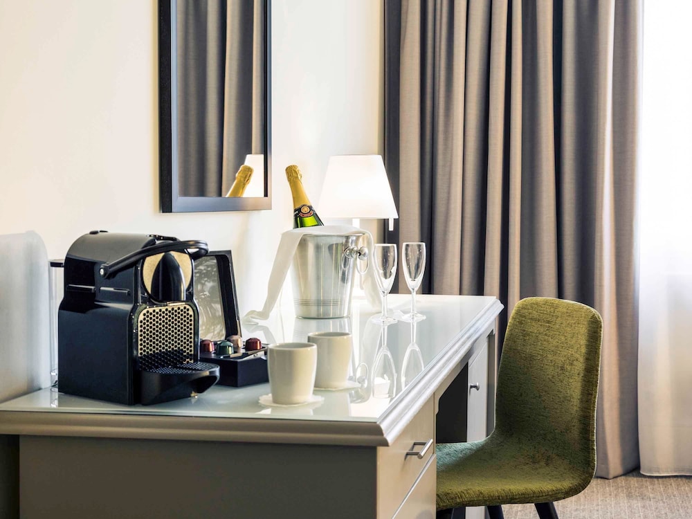 Mercure Daventry Court Hotel 57/79