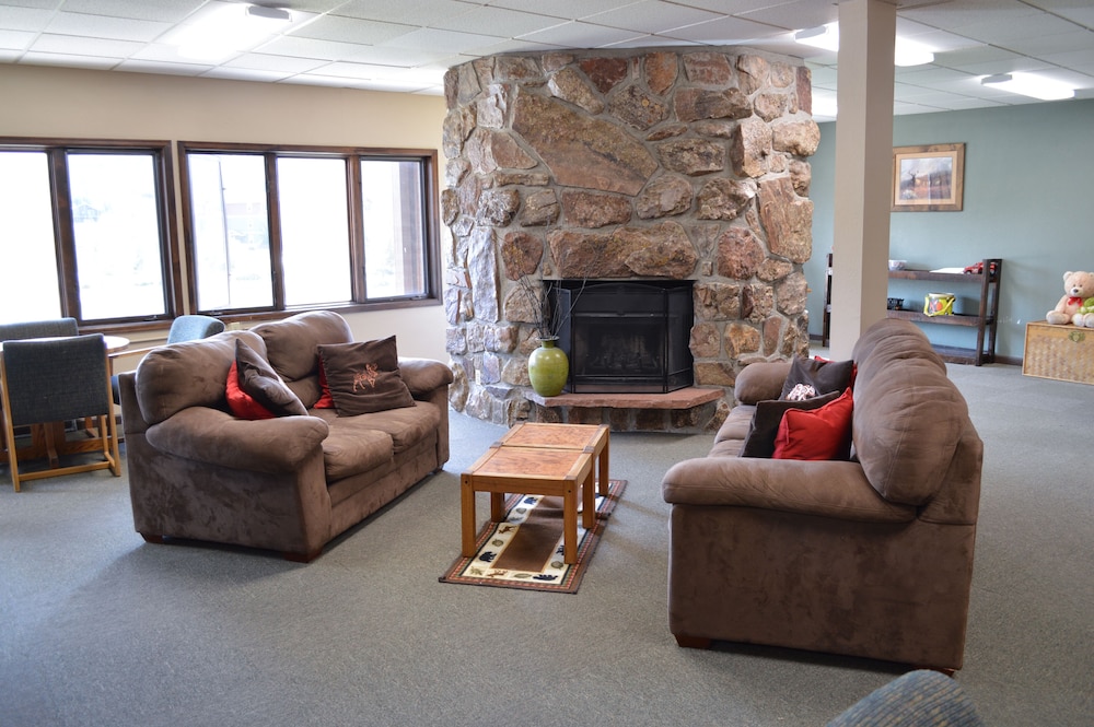 Inn at SilverCreek 45/75
