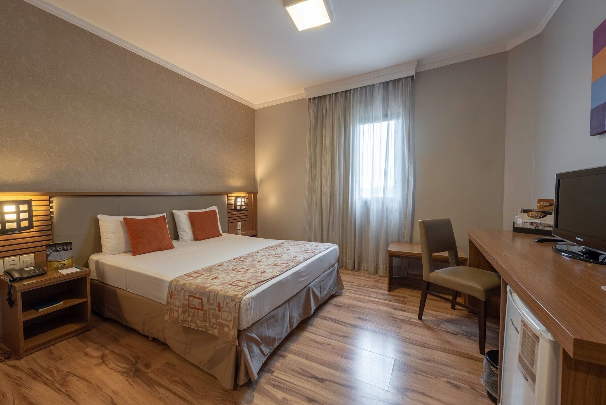غرفة سوبيريور بسرير كوين، Class Hotel Alfenas 3/6