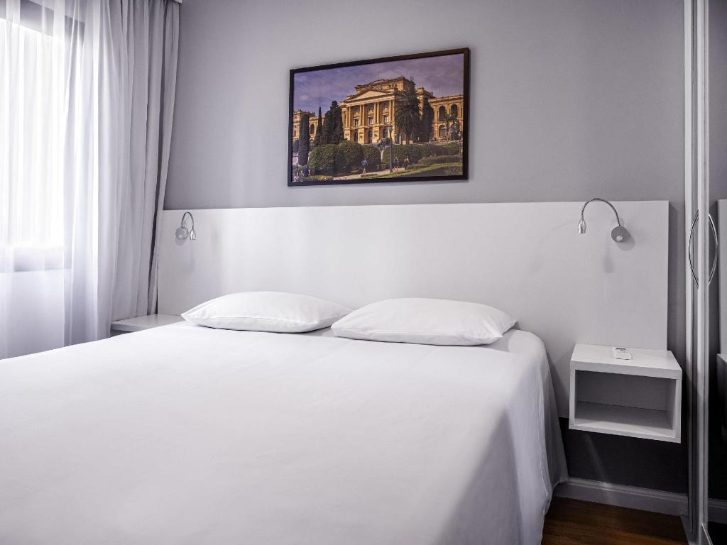 Plus, Premium, Apartment, Double Bed, Sofa, Kitchen