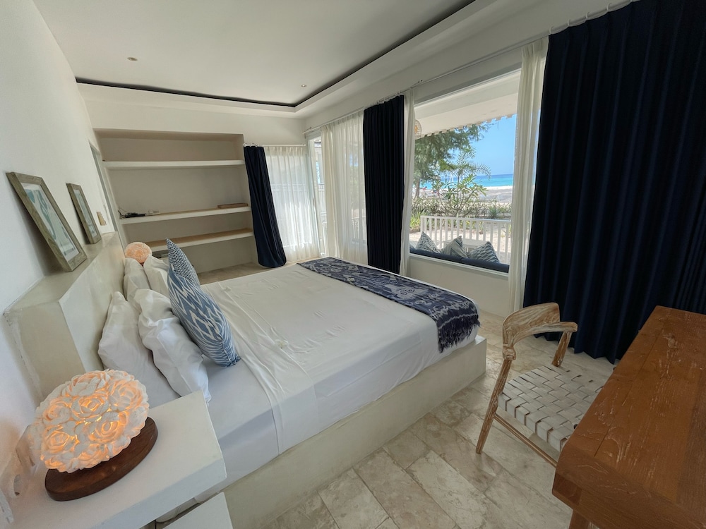 Bungalow, Sea View