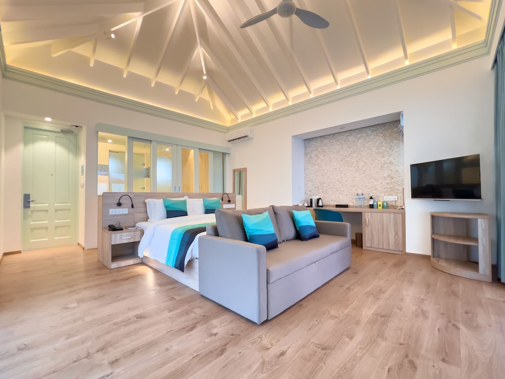 Water Villa, King Bed, with Pool