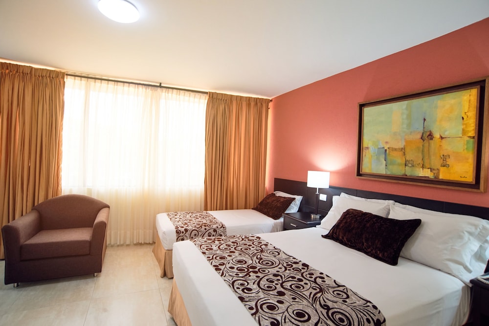 Hotel Arizona Suites 12/47