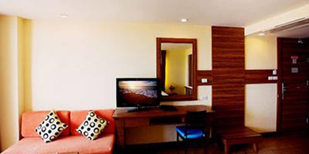 Saisawan Beach Resort 40/49
