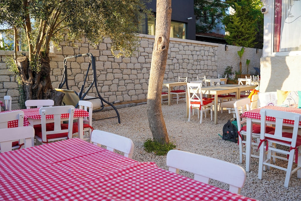 Kekik Alacati Otel 31/50