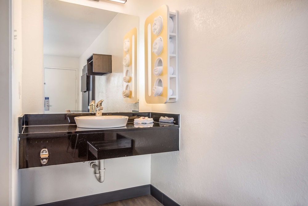 Motel6 College Station, TX - Bryan 41/41