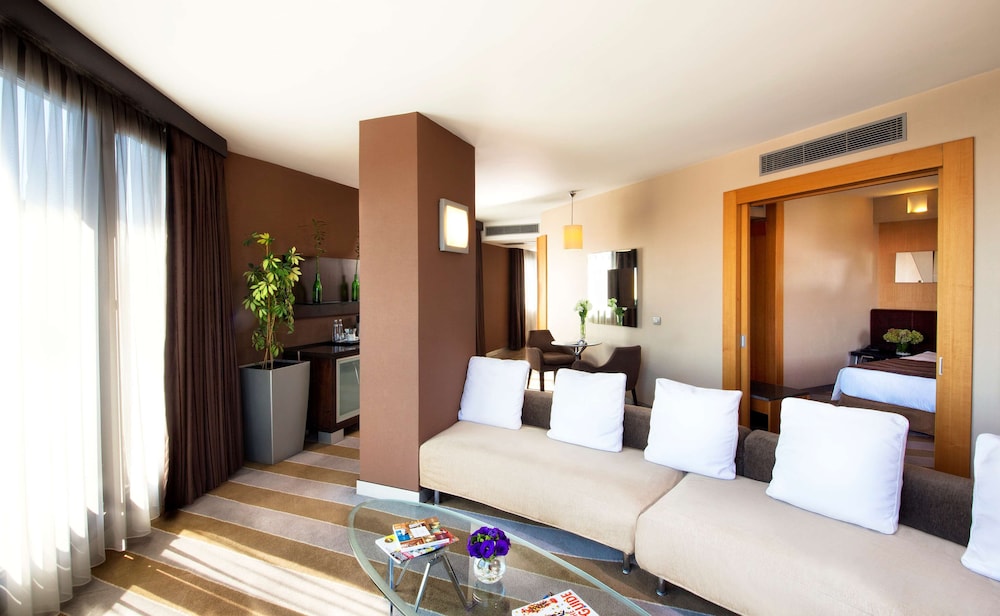 Point Hotel Taksim 27/68