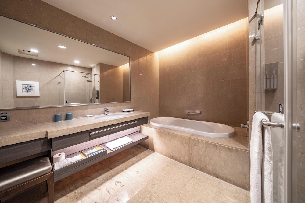 Taipung Suites 30/62