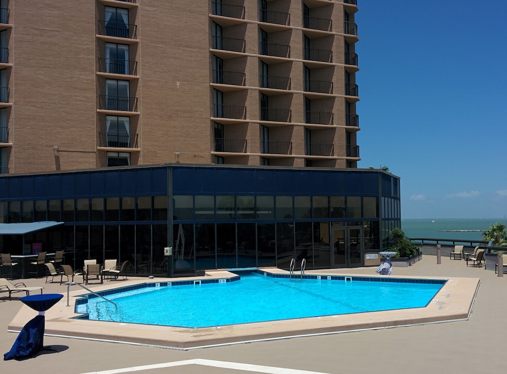 Holiday Inn Corpus Christi Downtown Marina 1/57