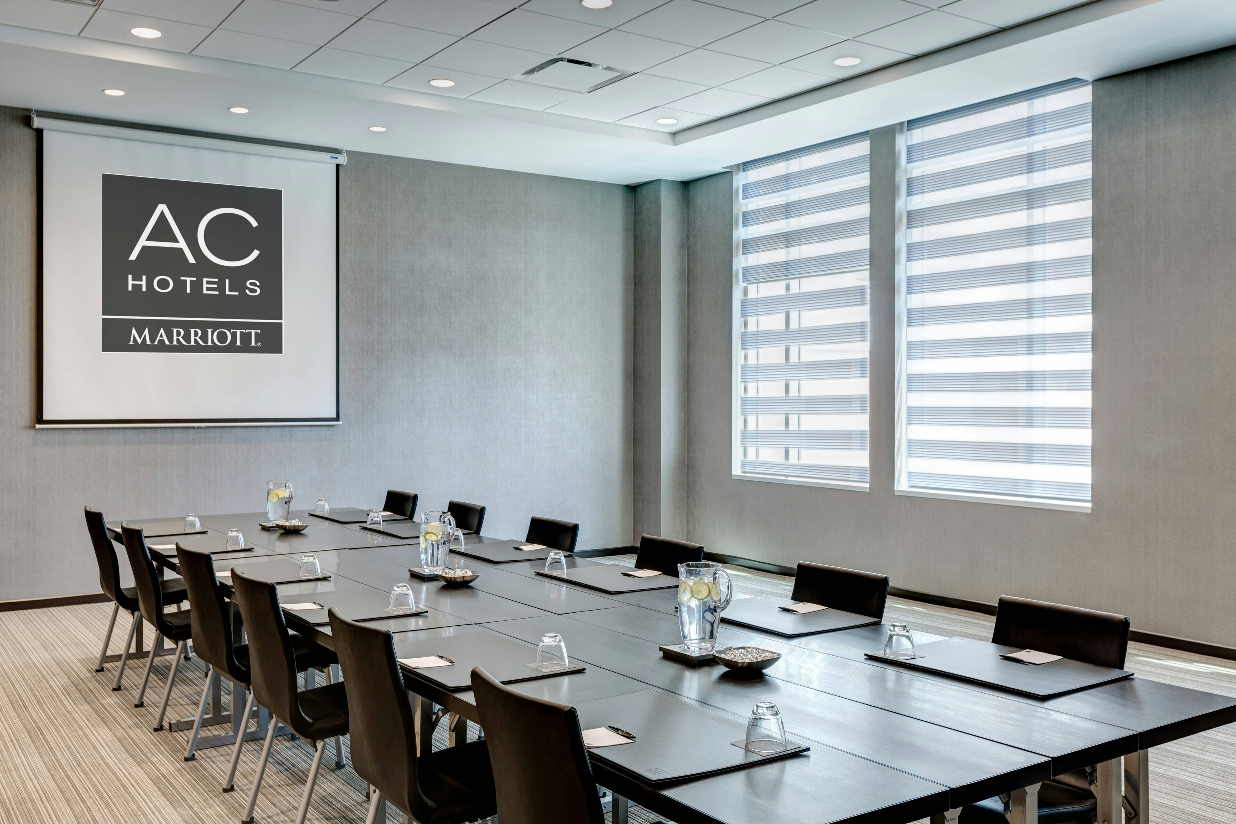 Ac Hotel By Marriott National Harbor Washington D C Area 31/36
