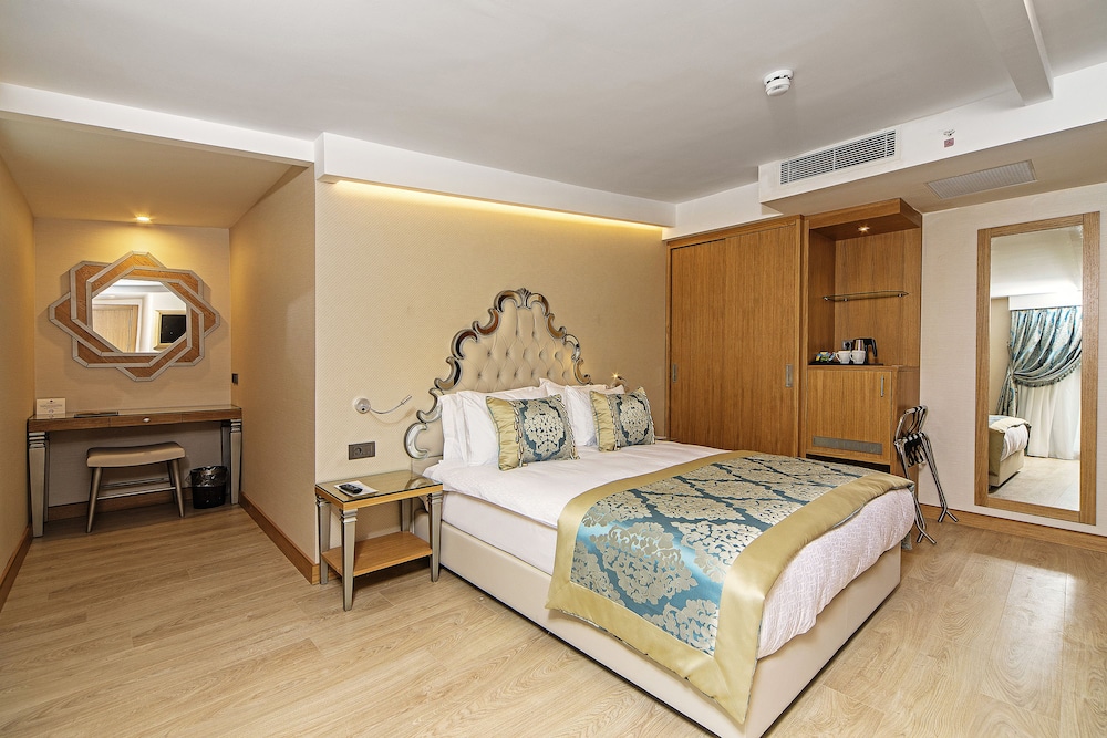 Mukarnas Taksim Hotel 31/68