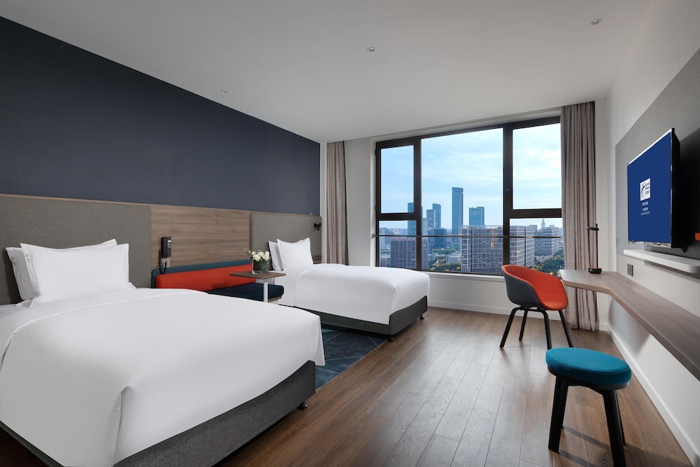 Standard, Twin Beds, Accessible