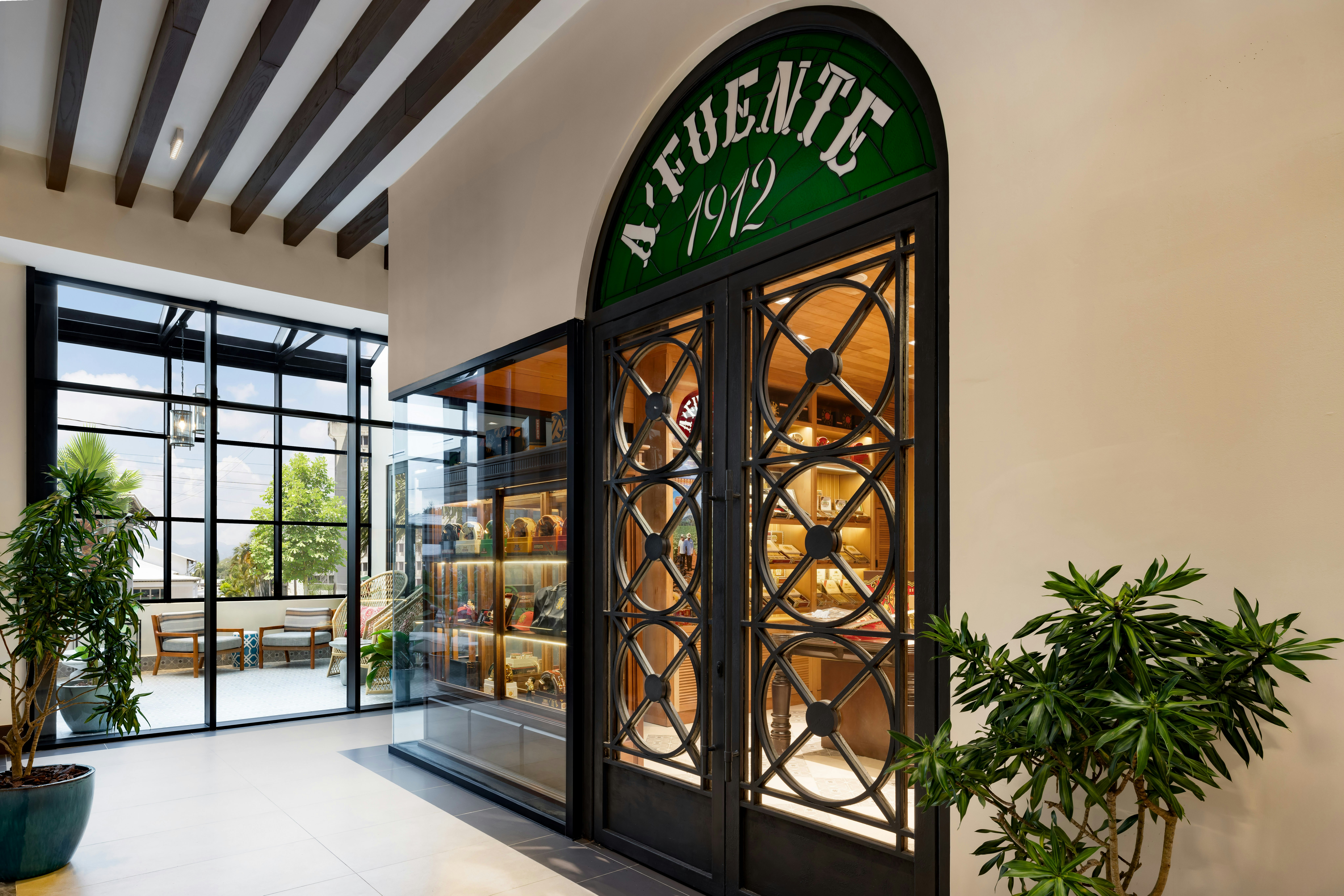 Hotel Santiago, Curio Collection by Hilton 3/59