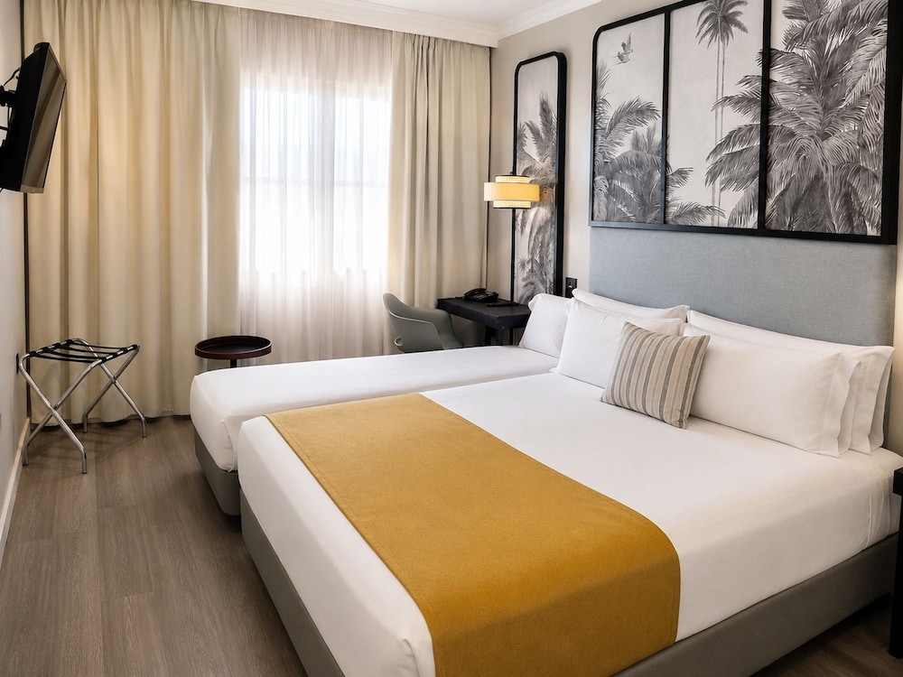 غرفة بسريرين مزدوجين مع سرير إضافي، Hotel Soho Boutique Puerto 3/10