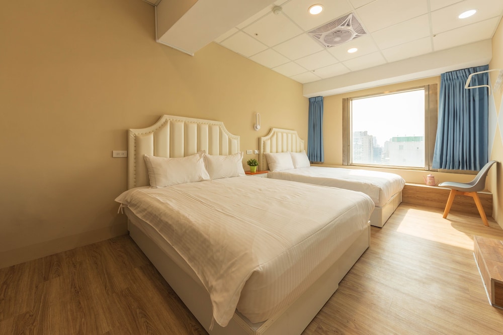 Liuhe Su Hotels 15/44