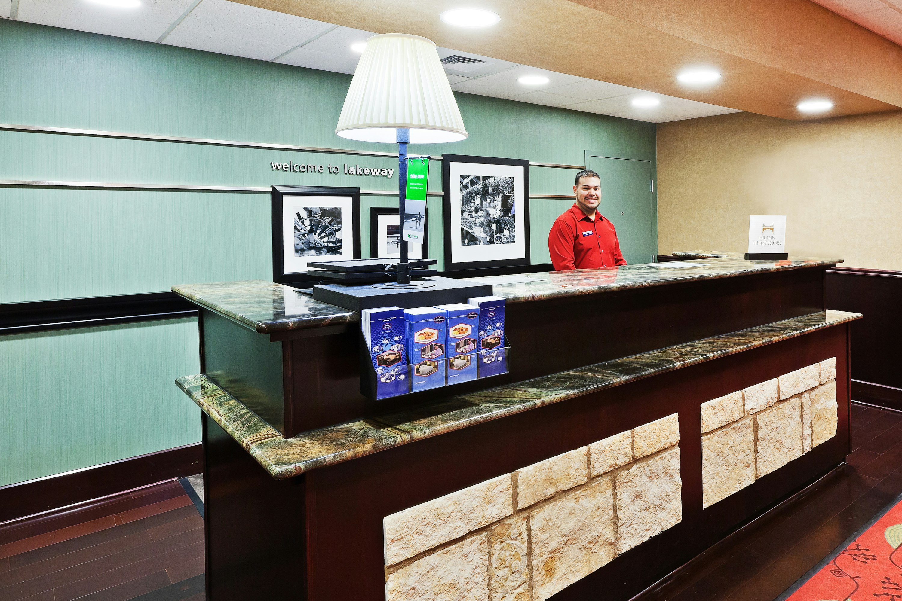 Hampton Inn Suites Austin Lakeway 16/69