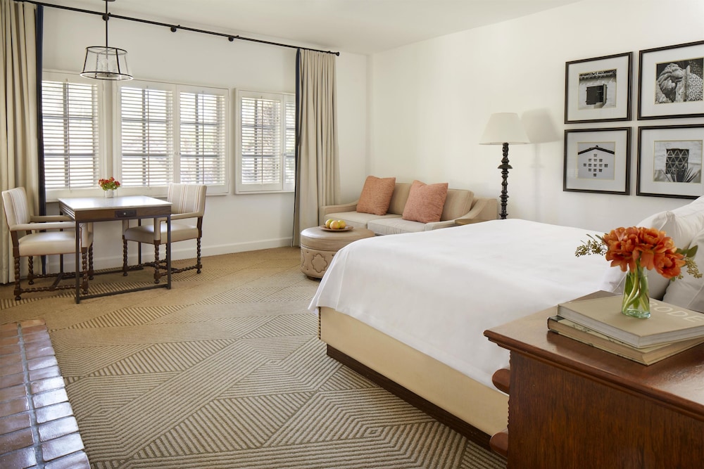 Room, King Bed, Resort View, Sofa, Balcony