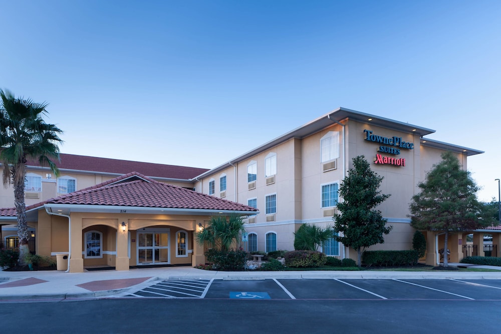 Towneplace Suites San Antonio Airport 2/39