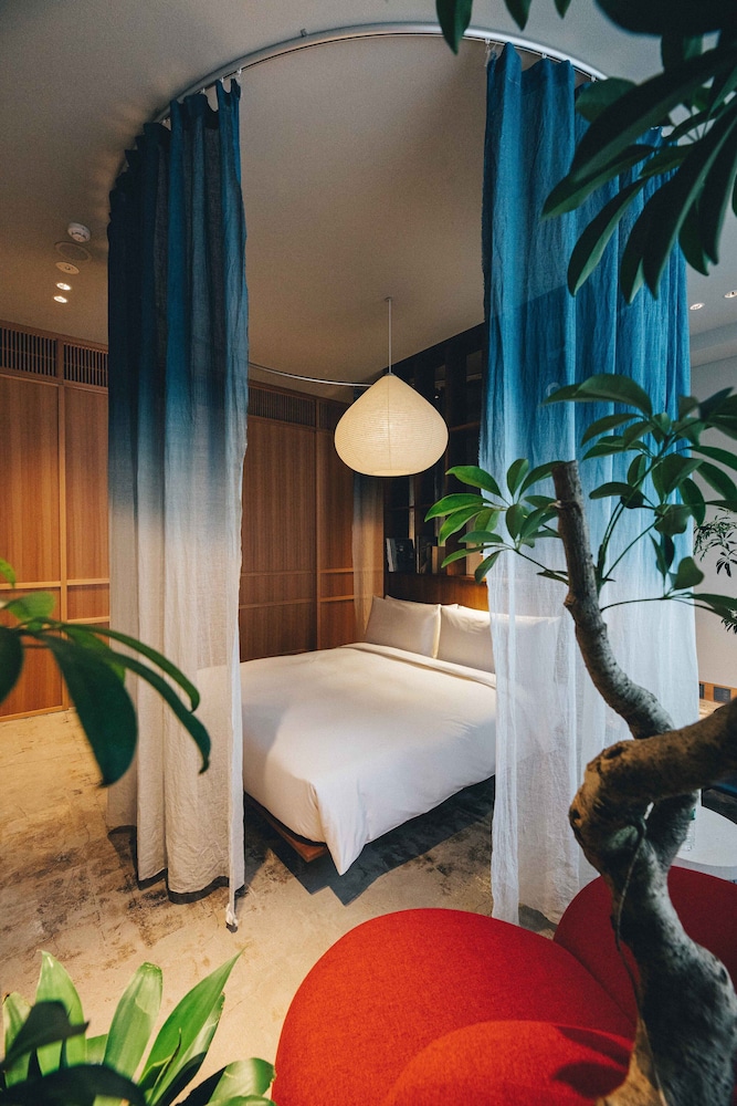 Hotel K5 9/50