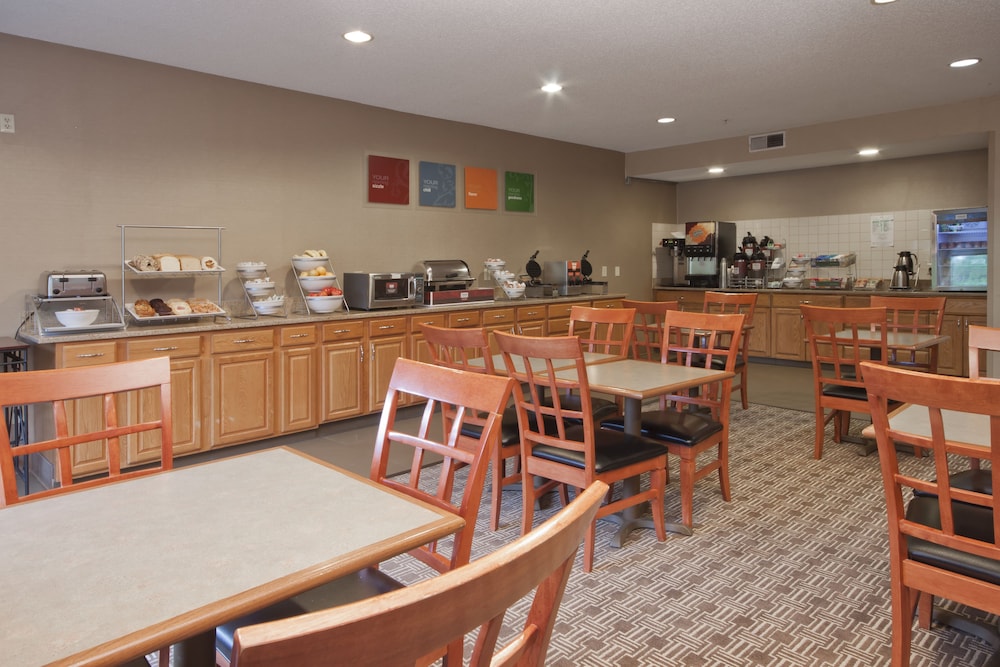 Comfort Suites Keeneland 37/48